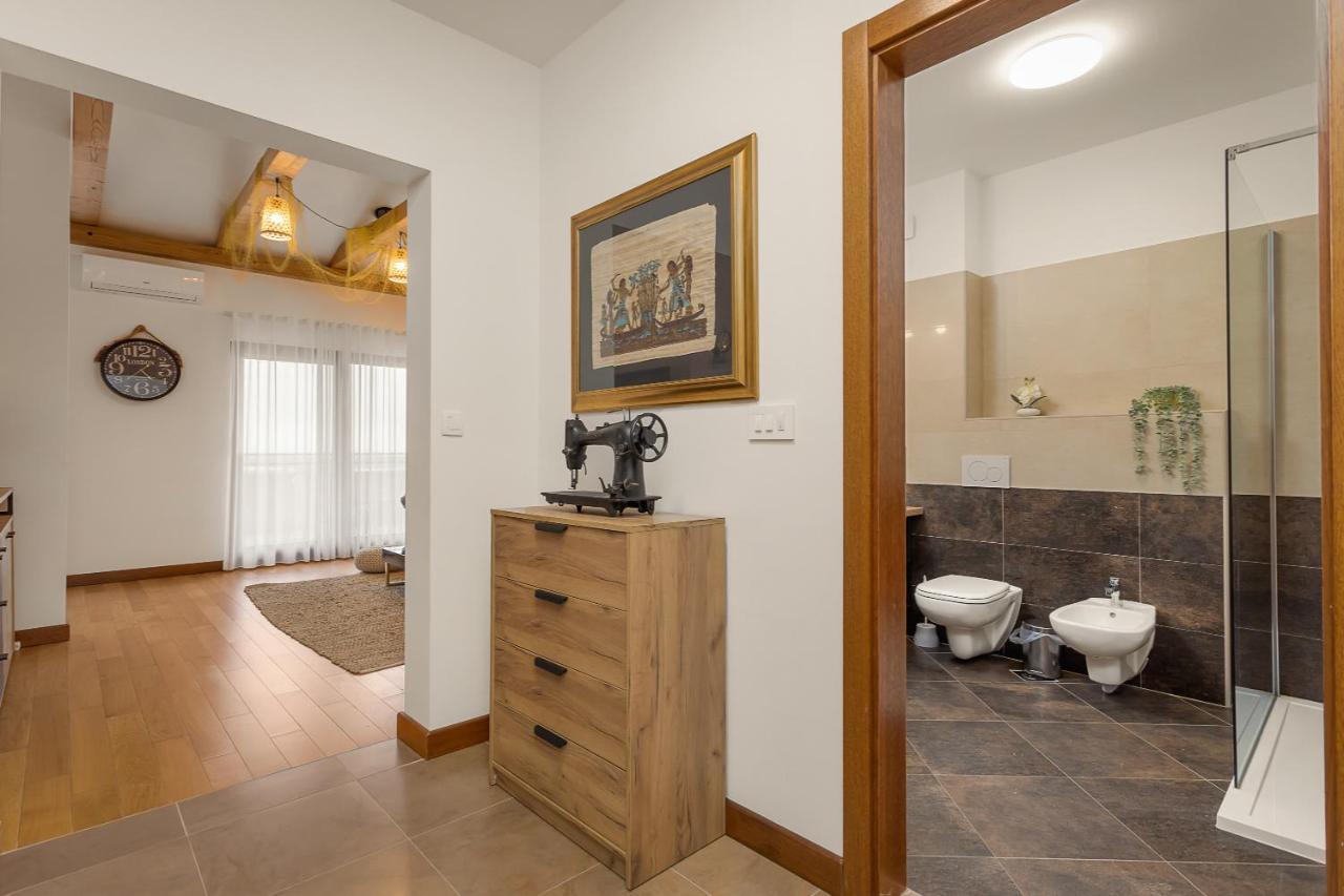 Apartments Cesare With Shared Pool Liznjan Ngoại thất bức ảnh