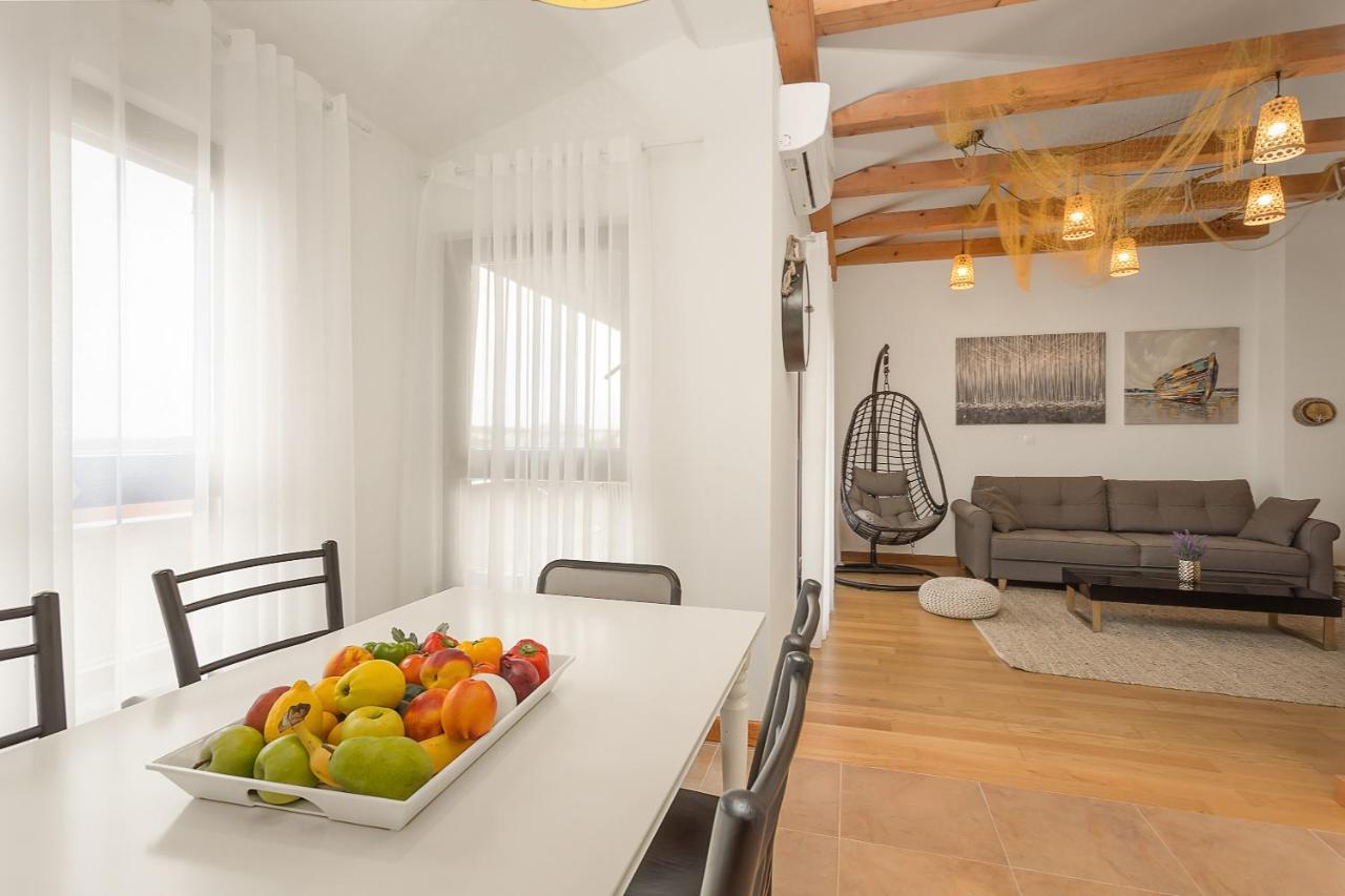 Apartments Cesare With Shared Pool Liznjan Ngoại thất bức ảnh