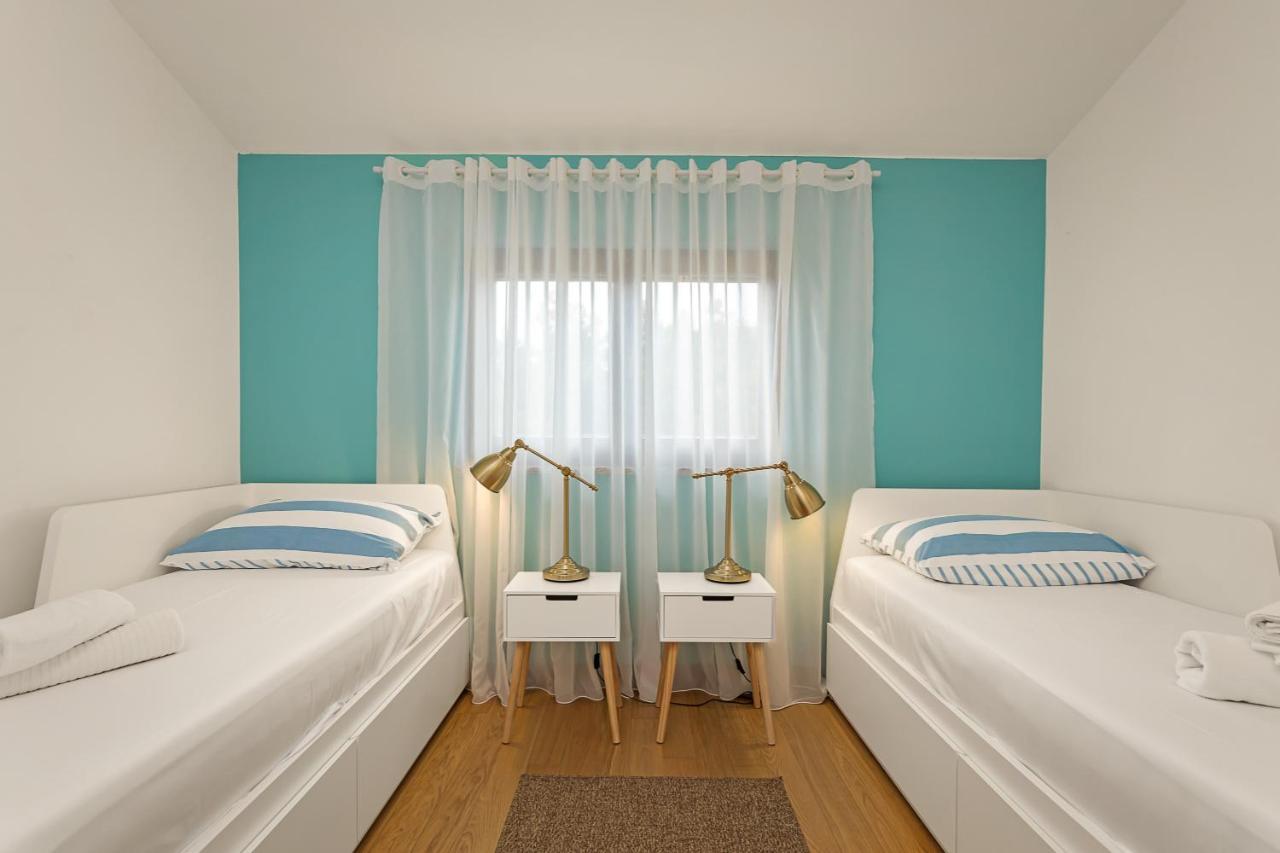 Apartments Cesare With Shared Pool Liznjan Ngoại thất bức ảnh