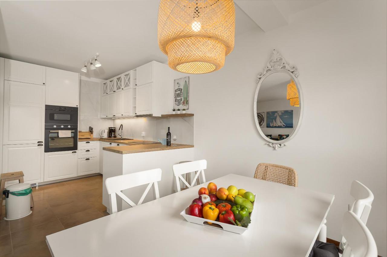 Apartments Cesare With Shared Pool Liznjan Ngoại thất bức ảnh