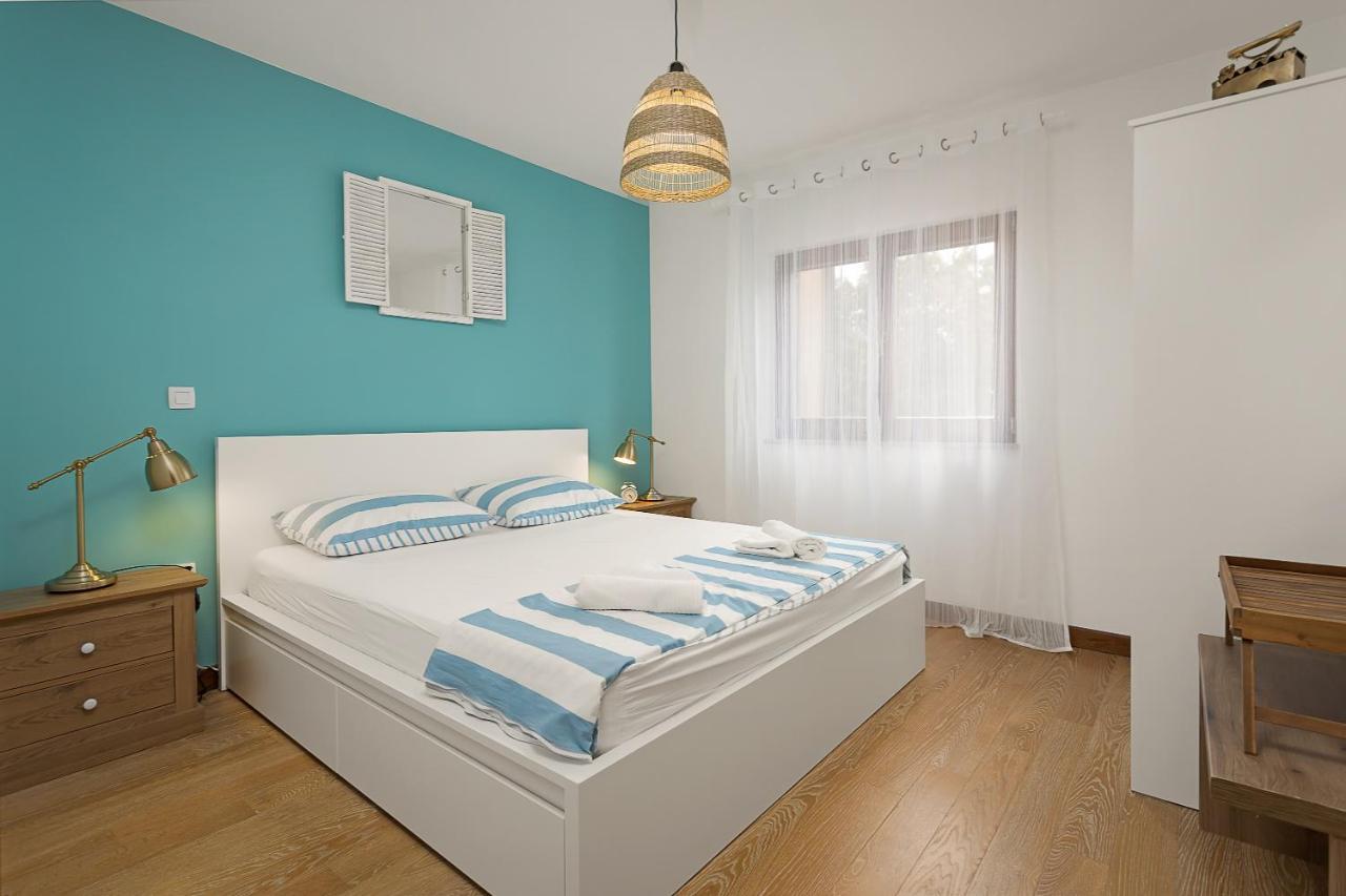 Apartments Cesare With Shared Pool Liznjan Ngoại thất bức ảnh